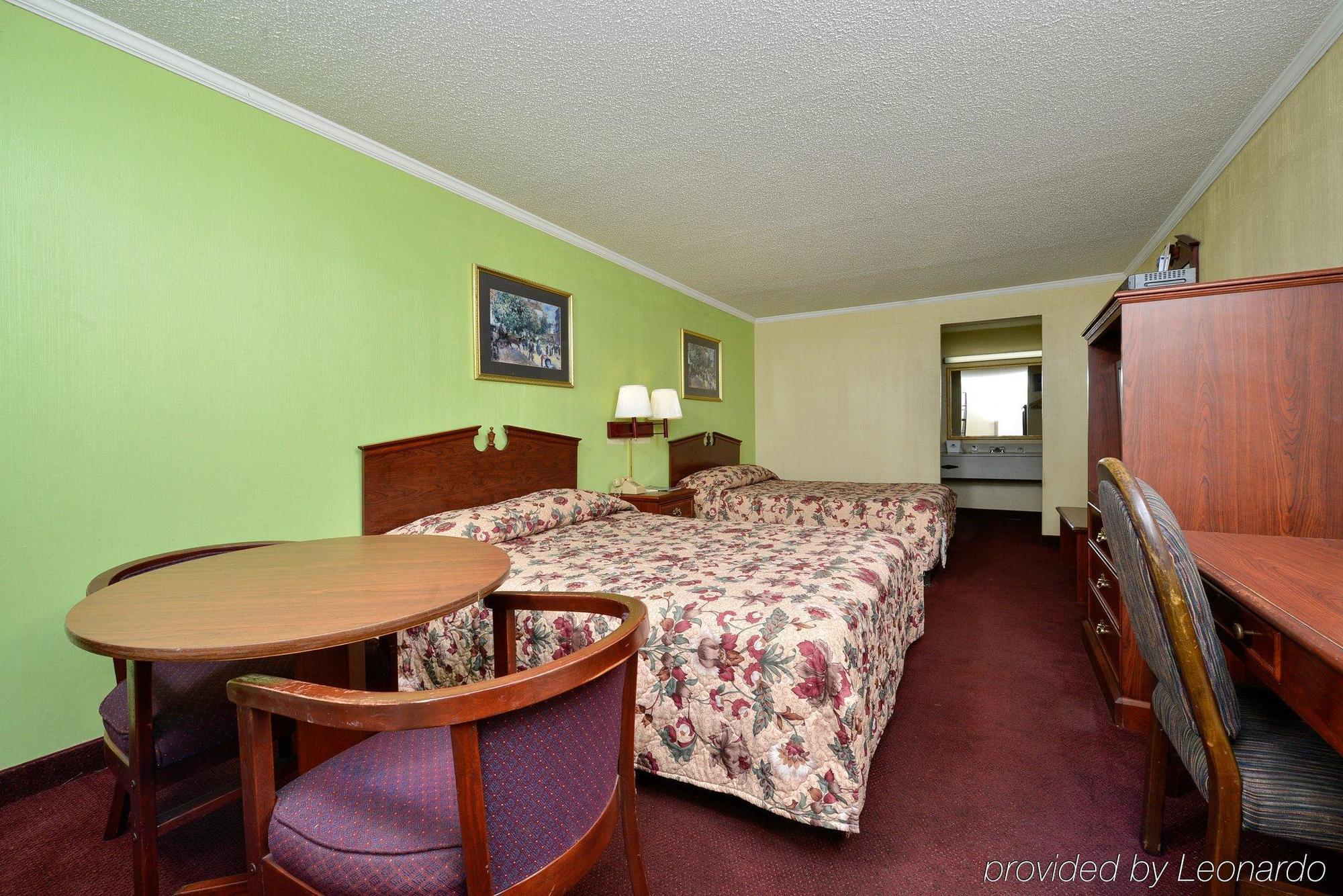 Americas Best Value Inn Camden Экстерьер фото